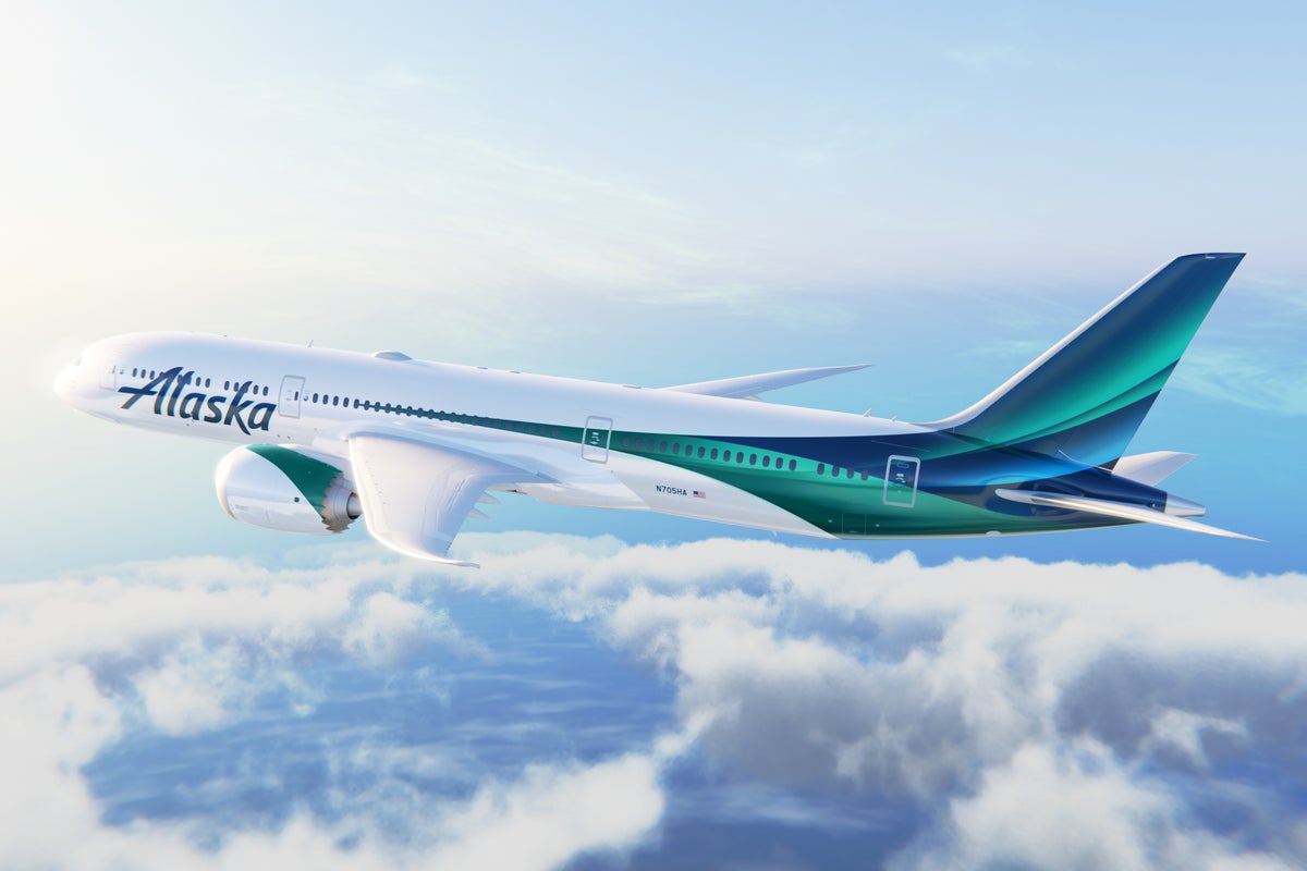 Alaska Airlines to launch nonstop flights from Seattle to London and Reykjavik