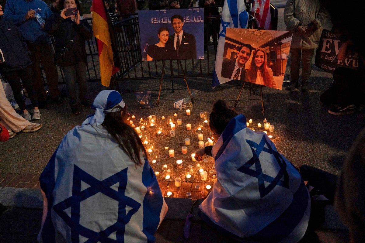 Man accused of killing Israeli Embassy staffers indicted on federal hate crimes charges