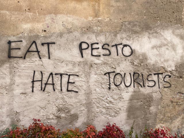 <p>No appetite for tourism: Graffiti in Genoa, Italy</p>