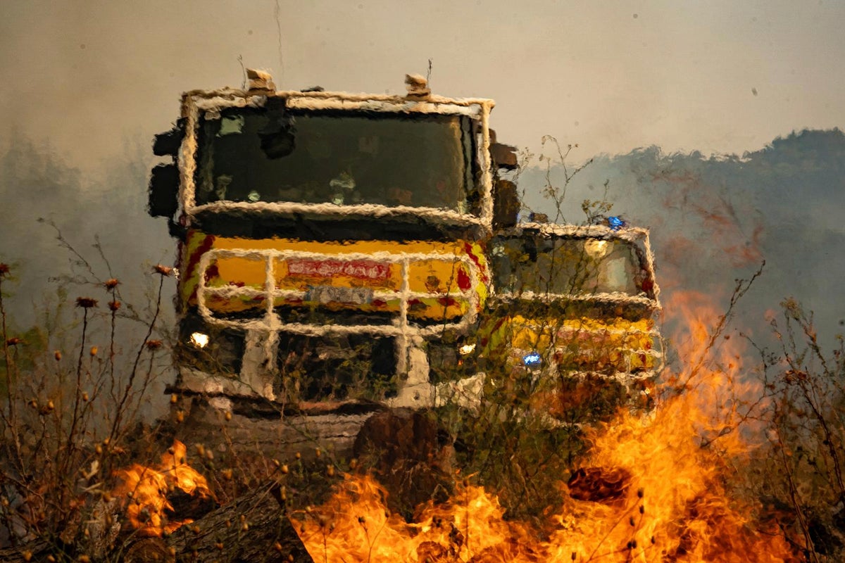 https://static.independent.co.uk/2025/08/07/10/11/France-Fires-u0cgbxwt.jpeg?trim=0,0,0,0&width=1200&height=800&crop=1200:800