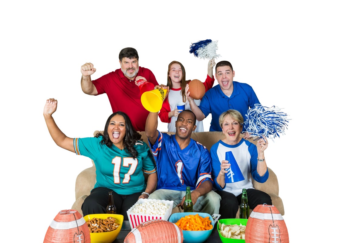 How to avoid fumbling your NFL fantasy football draft party How to avoid fumbling your NFL fantasy football draft party