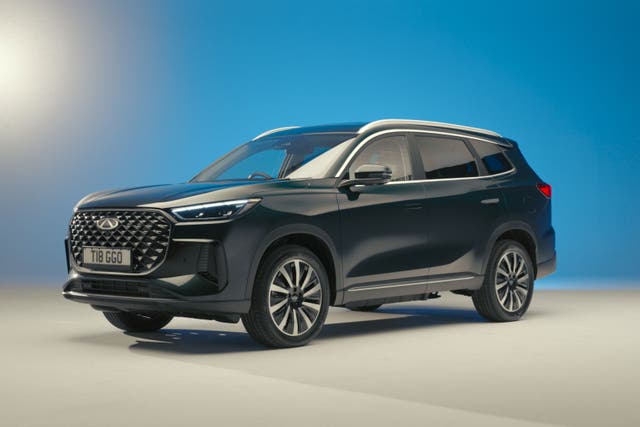 <p>The Chery Tiggo 8 is a cut-price seven-seat plug-in hybrid SUV</p>