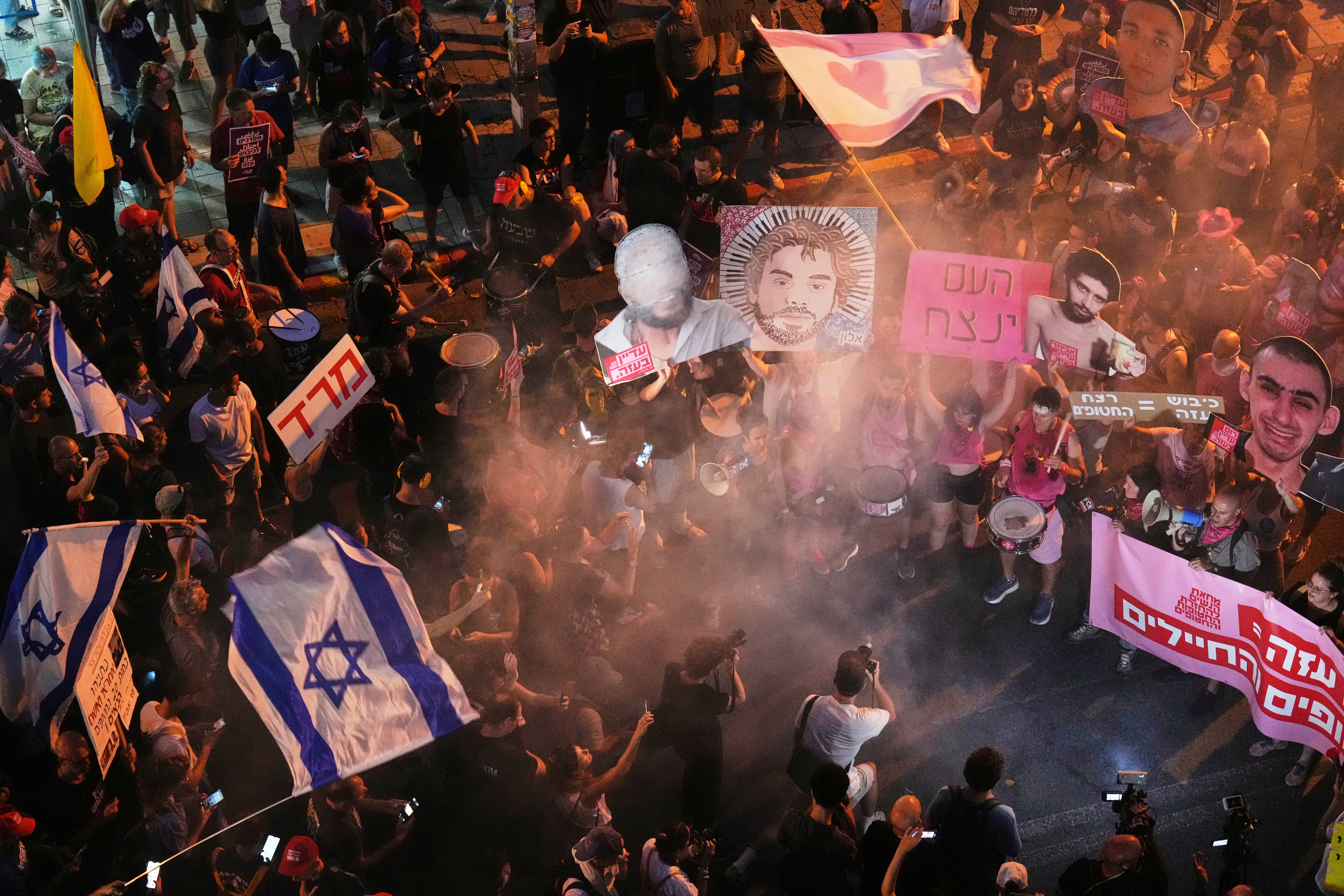 Protests have sprung up around Israel as Netanyahu meets with the security cabinet