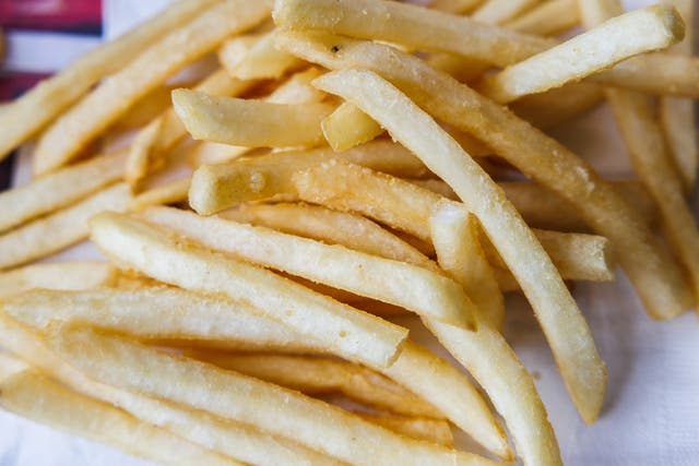 <p>A new study has found eating a certain amount of french fries a week can increase the risk of developing type 2 diabetes</p>