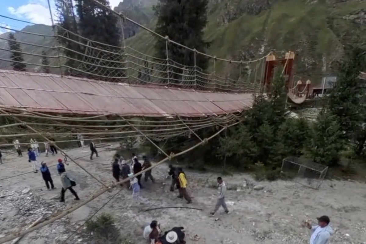 Five dead after suspension bridge collapses at tourist spot