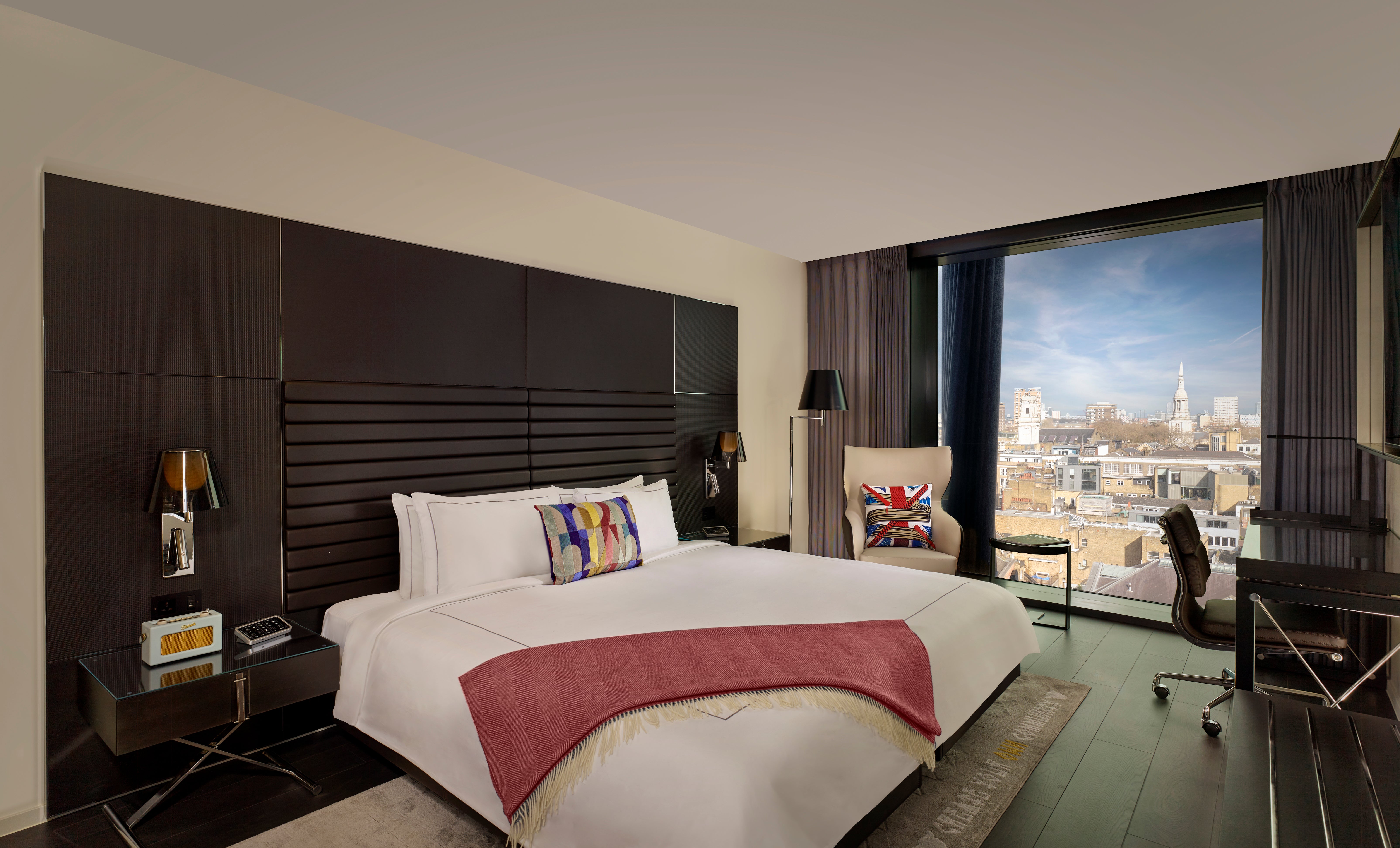 All rooms at art'otel Hoxton have impressive London skyline views