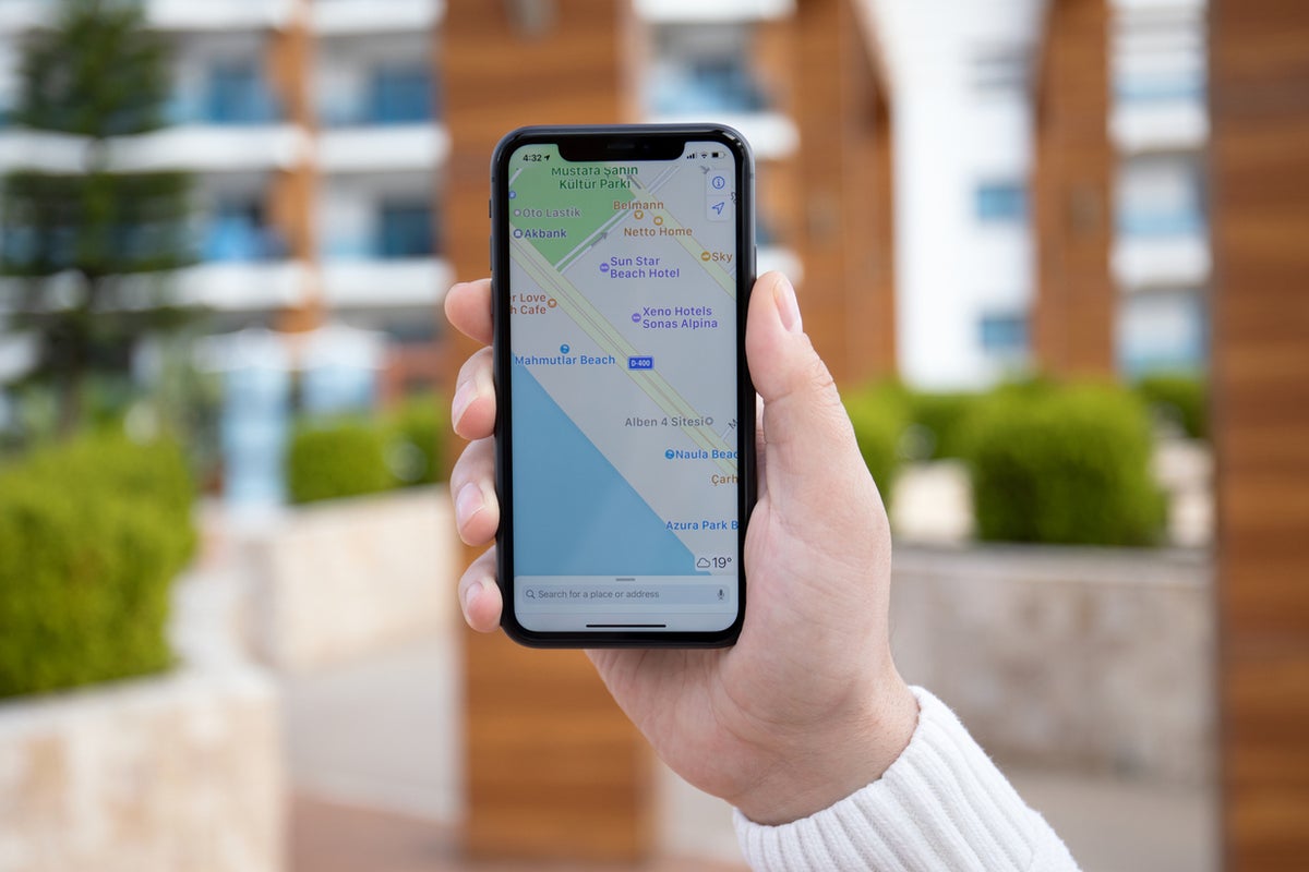 Gen Zers have dozens of people’s exact locations on the Find My app — and they’re too scared to remove them