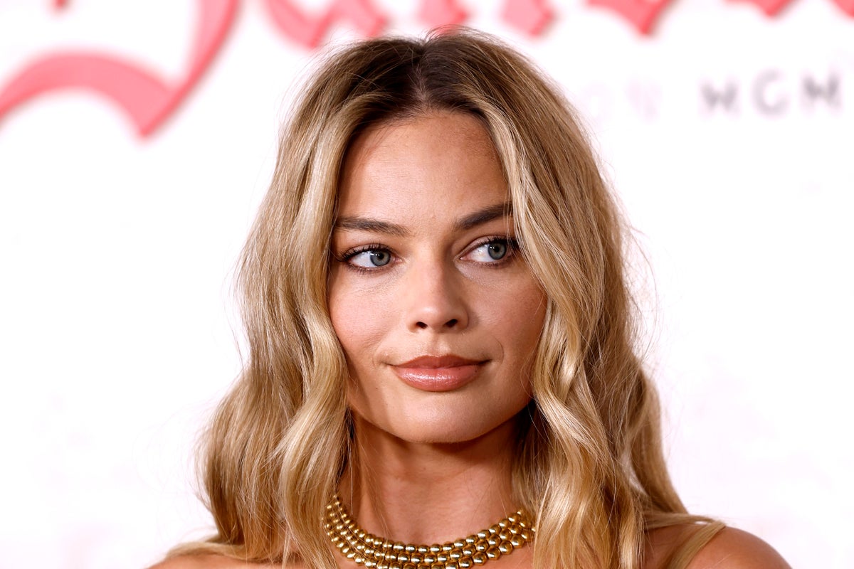 Wuthering Heights adaptation starring Margot Robbie described as ‘aggressively provocative’ in test screenings