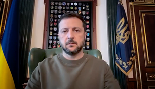 Zelensky warns he won’t give up land ahead of Trump-Putin meeting