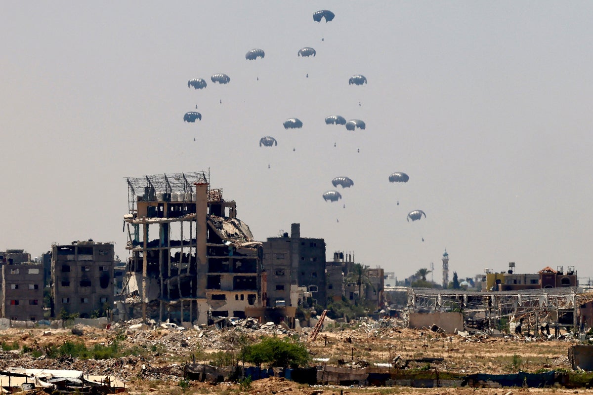 Israeli strike kills four Al Jazeera journalists in Gaza