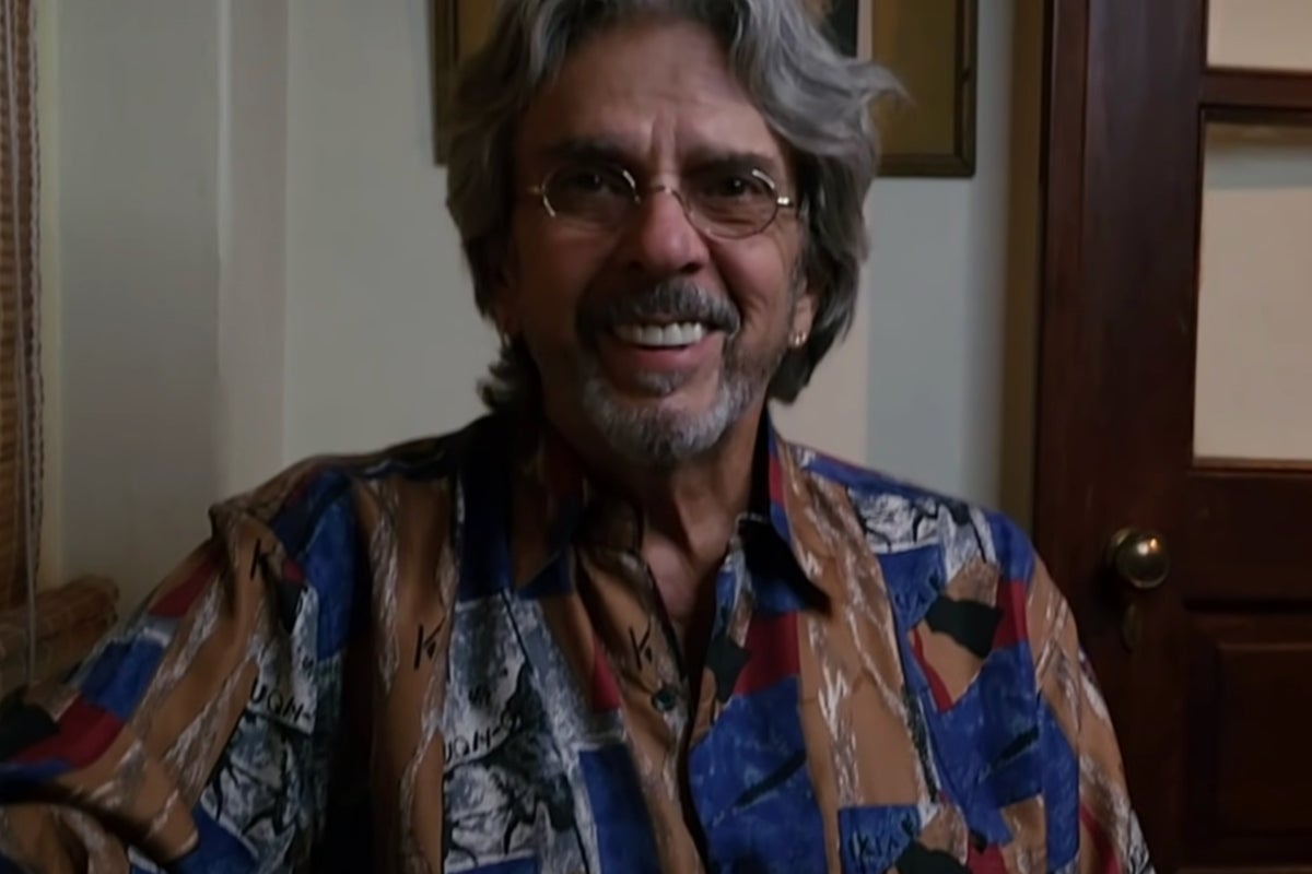 Bobby Whitlock death: Derek and the Dominos co-founder dies aged 77 Bobby Whitlock death: Derek and the Dominos co-founder dies aged 77