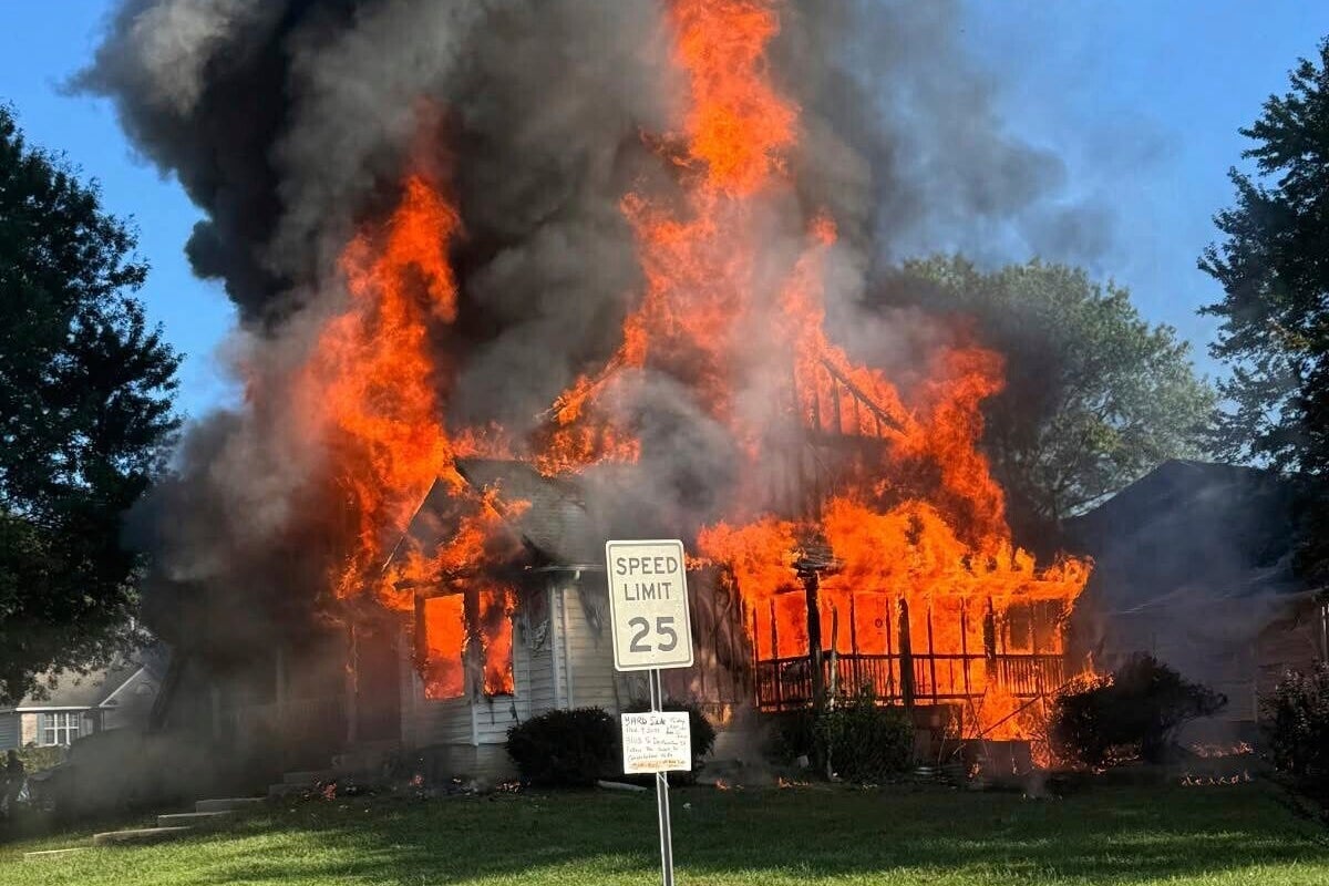 4 children and 2 adults are killed when fire rips through a house in Maryland