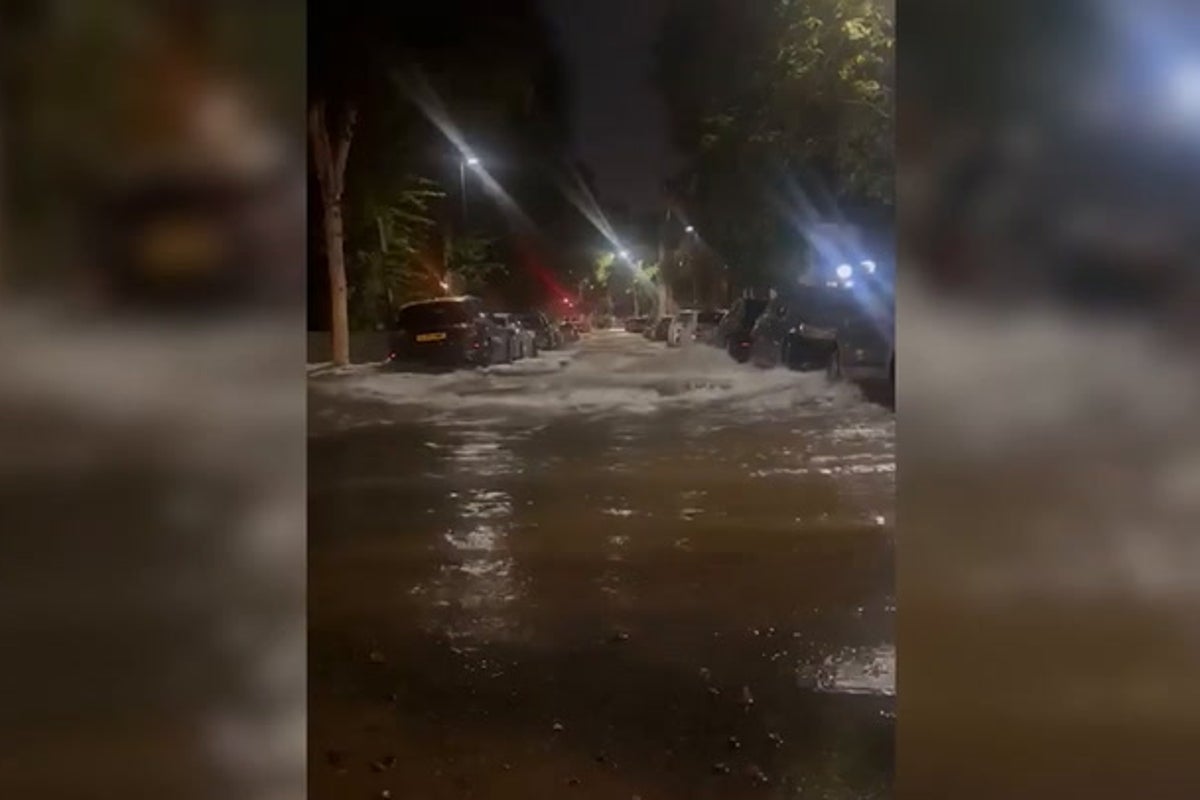 Burst water main floods Islington streets as dozens evacuated from their homes