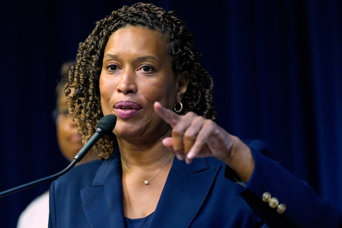 Mayor calls for DC to become 51st state after Trump’s National Guard crackdown
