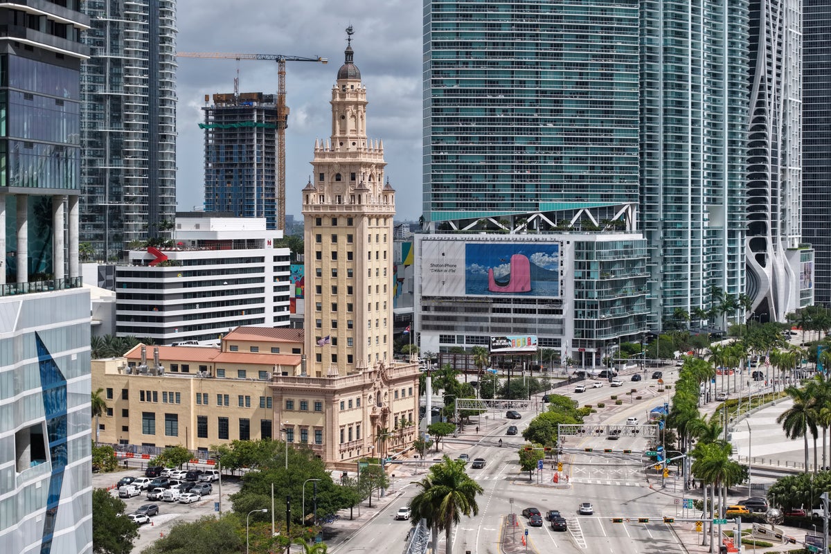 Miami’s Freedom Tower reopens as Trump ramps up arrests in city of Cuban migrant pride