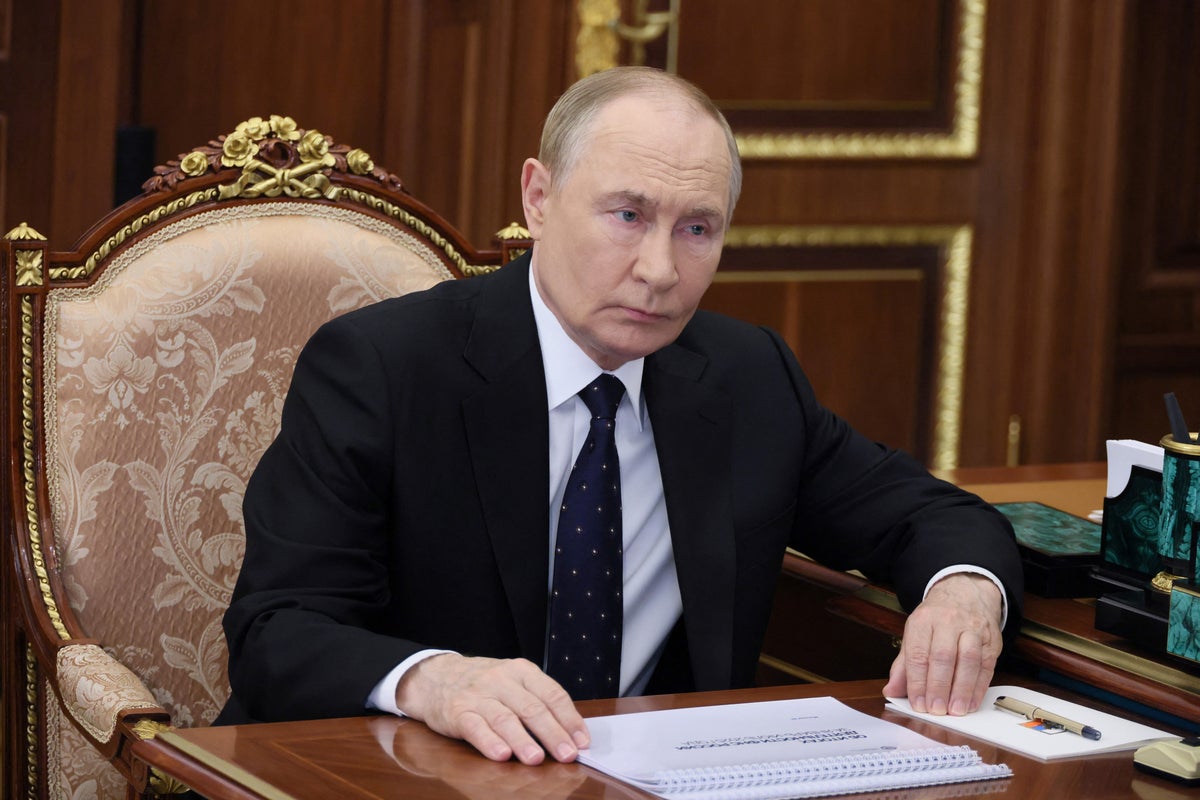 Kremlin denies Trump's warning that the Russian economy is set to collapse