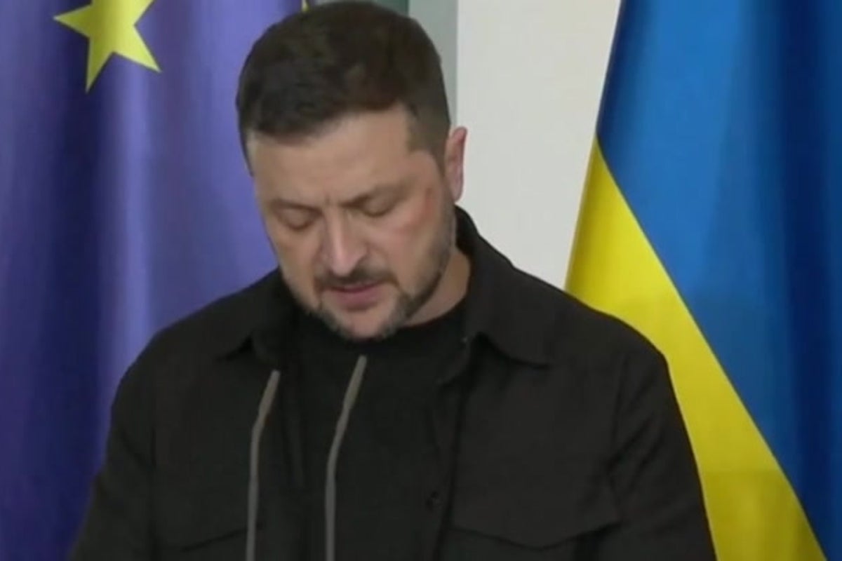 Zelensky warns Trump Putin is ‘bluffing’ ahead of crunch Ukraine peace talks