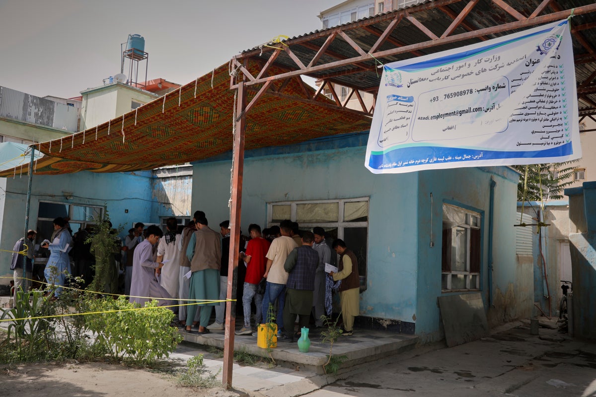 The Taliban registers 1,800 unemployed Afghan refugees for jobs in Qatar