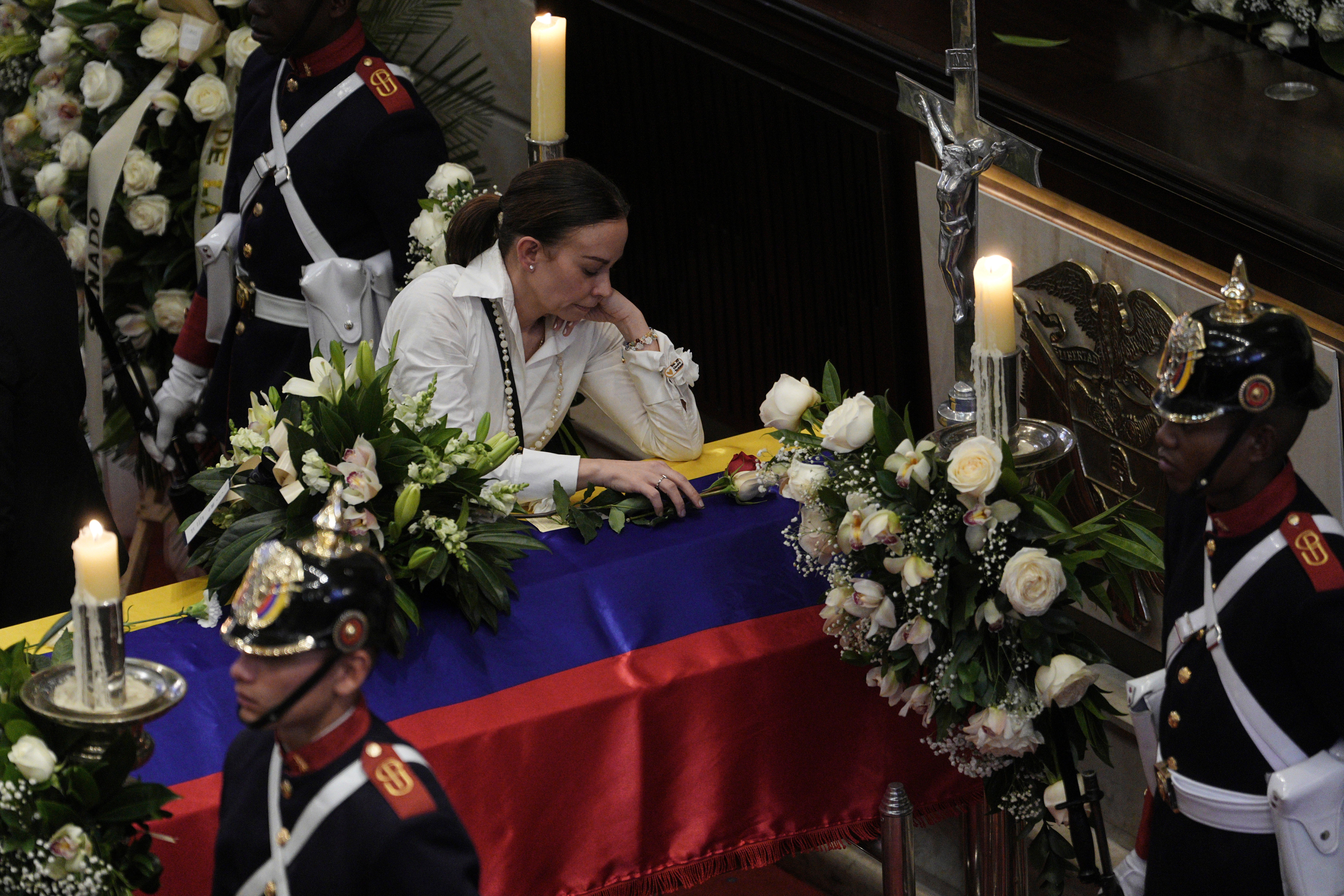 COLOMBIA-FUNERAL-PRECANDIDATO
