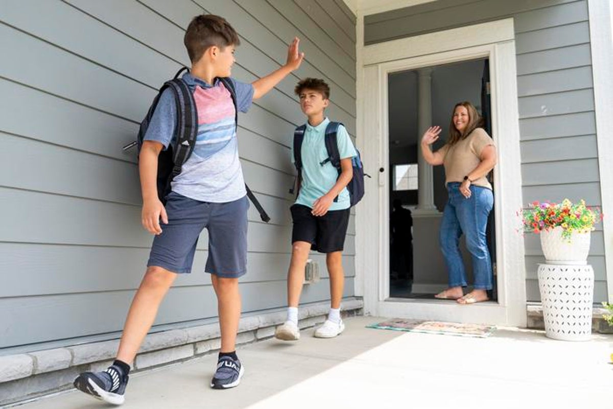 The anxious generation: Mental health issues are causing kids to regularly skip school, parents say The anxious generation: Mental health issues are causing kids to regularly skip school, parents say