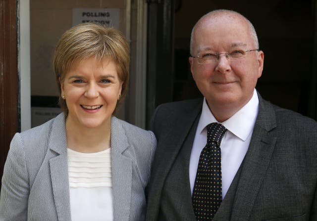 <p>Nicola Sturgeon and her husband Peter Murrell in 2016 </p>