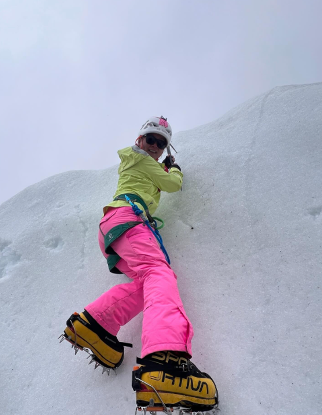 <p>Chinese climber Guan Jing died while descending K2, the second-highest peak in the world, days after summit</p>