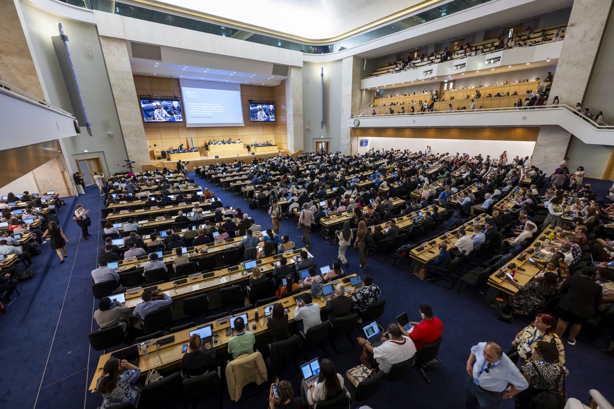 Countries deadlocked on plastic production and chemicals as talks on a global treaty draw to a close