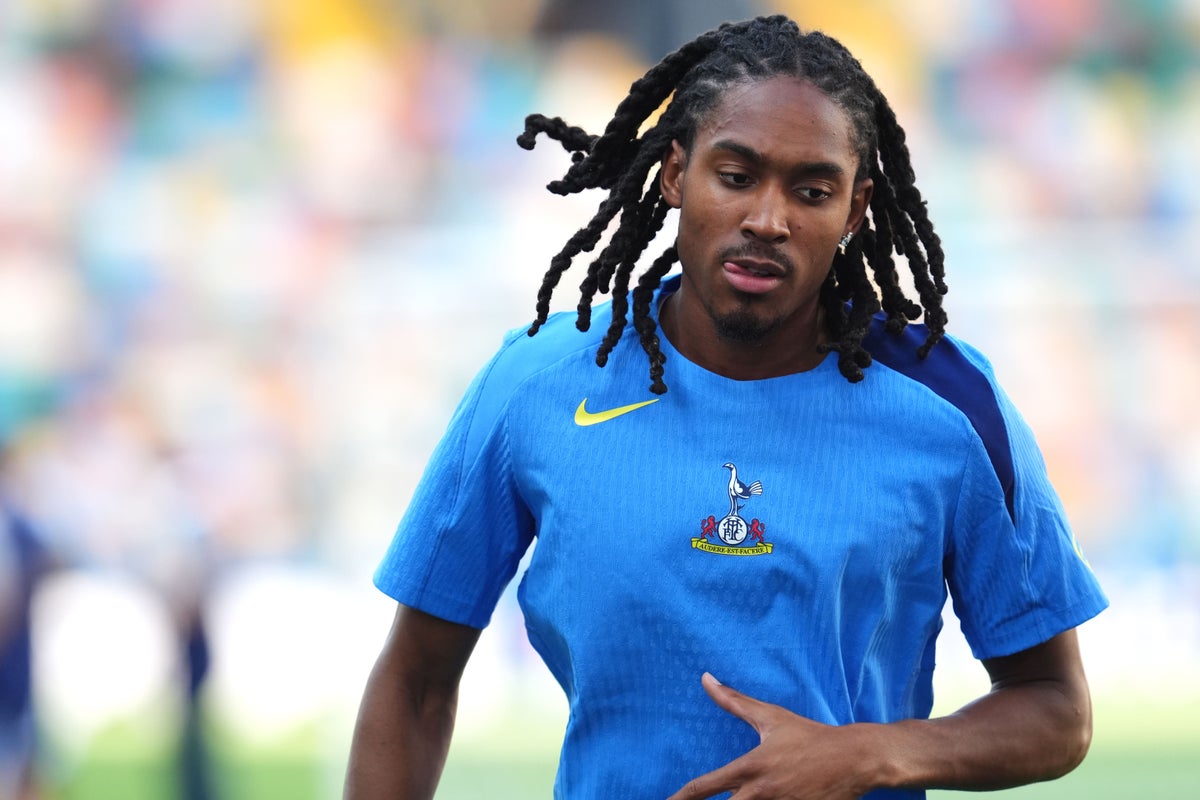 Djed Spence signs new long-term contract at Tottenham Djed Spence signs new long-term contract at Tottenham