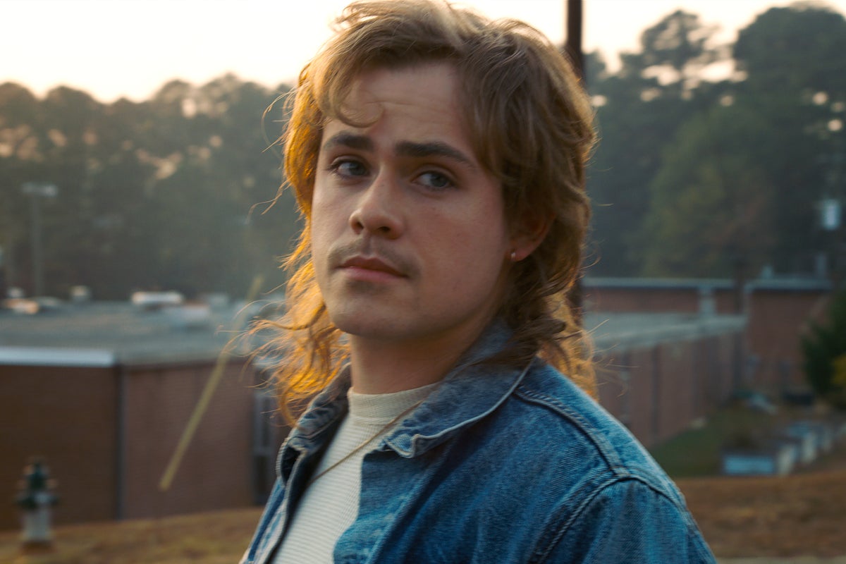 Stranger Things star explains decision to ‘drop off the map’ after breakout role Stranger Things star explains decision to ‘drop off the map’ after breakout role