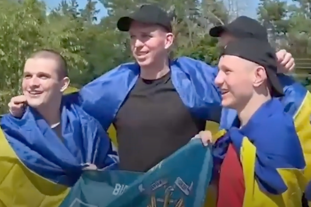 Ukrainian civilians and soldiers released in exchange with Russia