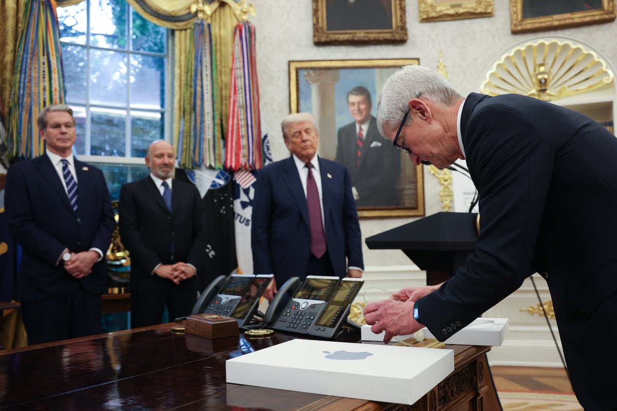 Trump team has created a secret list ranking companies on how loyal they are