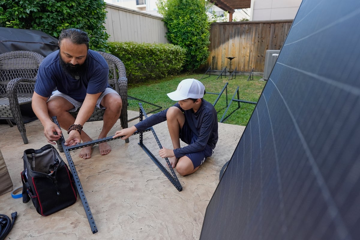 Solar panels that fit on your balcony or deck are gaining traction in the US