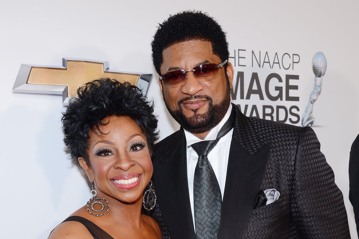 Gladys Knight speaks out after son accuses her husband of elder abuse