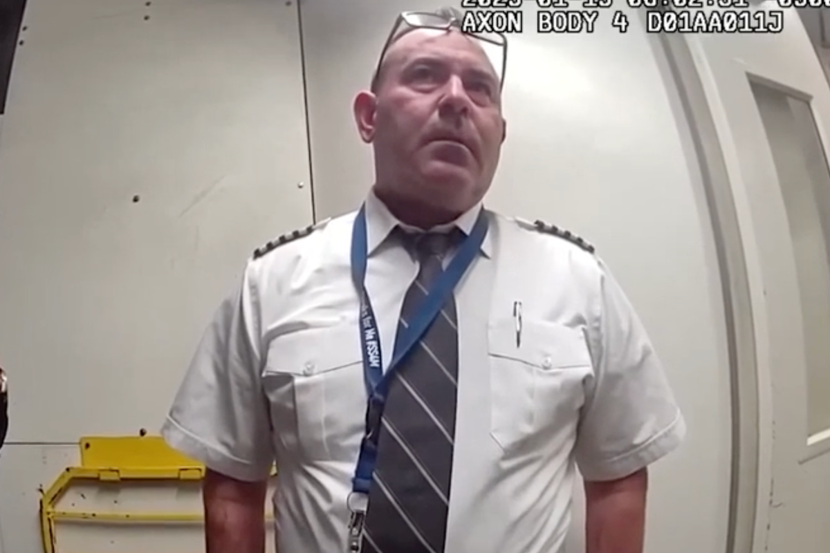 Southwest pilot arrested for DUI denies bodycam footage shows he was drunk Southwest pilot arrested for DUI denies bodycam footage shows he was drunk