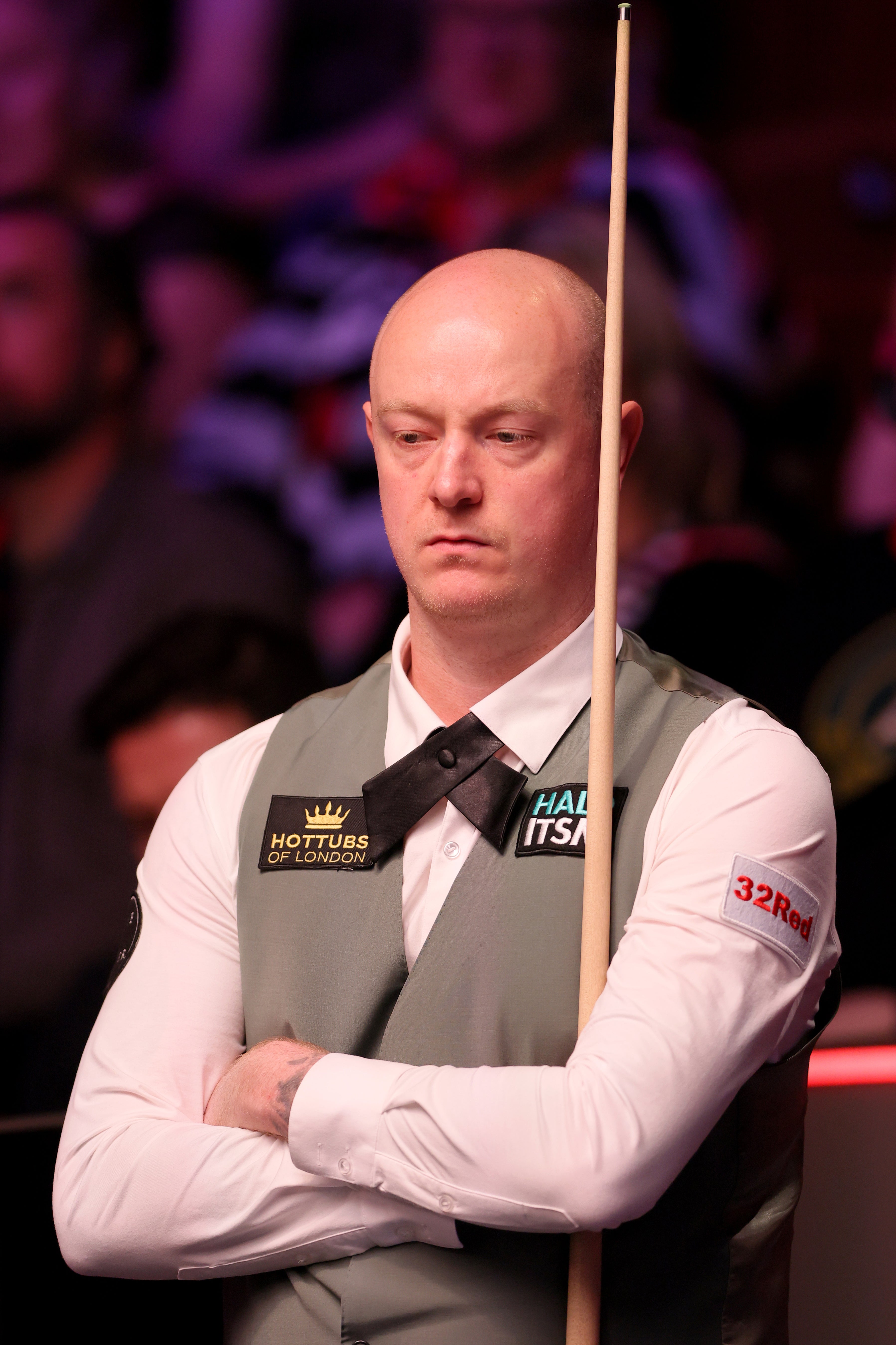 Chris Wakelin se curvou para O'Sullivan (PA)