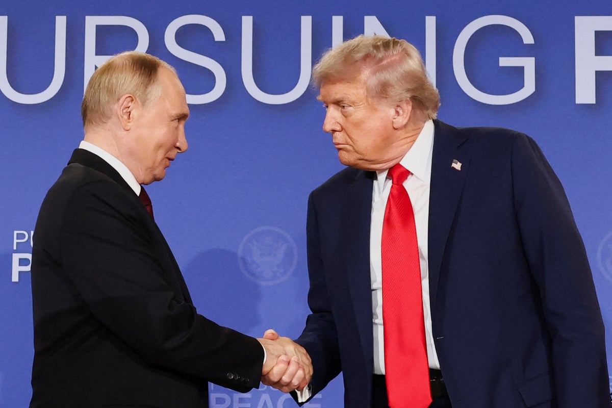 https://static.independent.co.uk/2025/08/15/23/39/2025-08-15T231615Z_1642632560_RC2V7GATANQB_RTRMADP_3_UKRAINE-CRISIS-SUMMIT.jpeg?width=1200&height=800&crop=1200:800