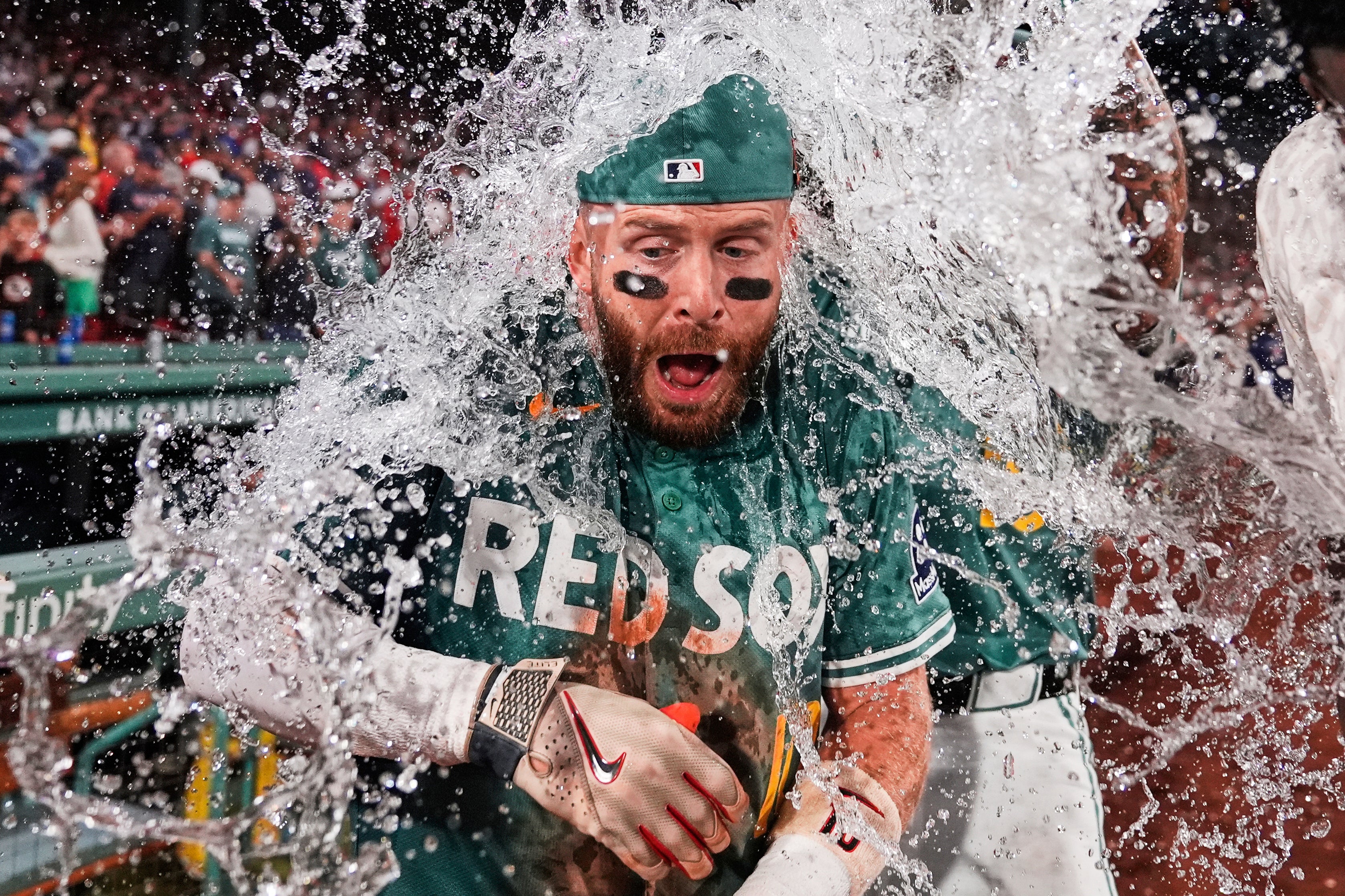 MARLINS-MEDIAS ROJAS