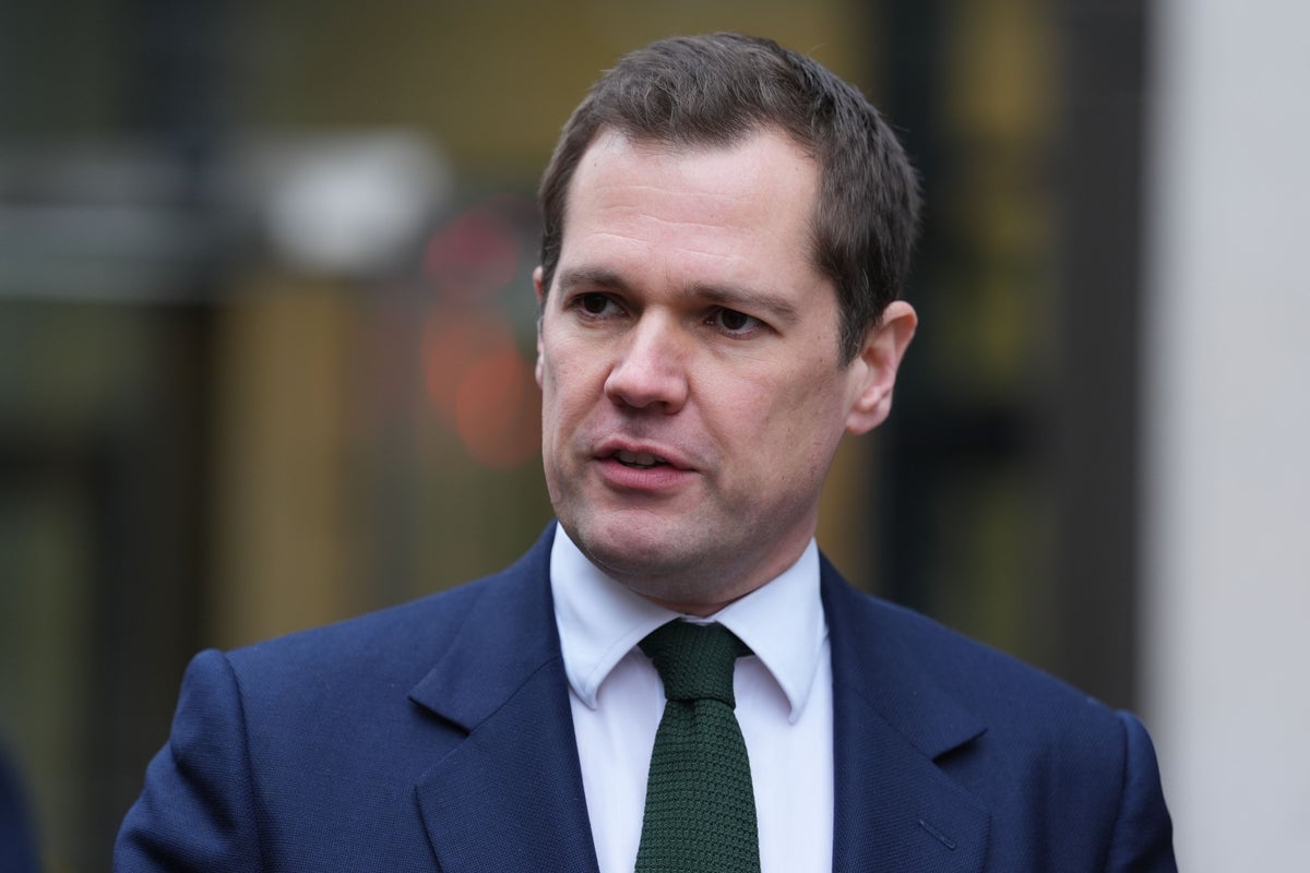 Jenrick calls for asylum seekers to be held in camps in Reform UK criticism