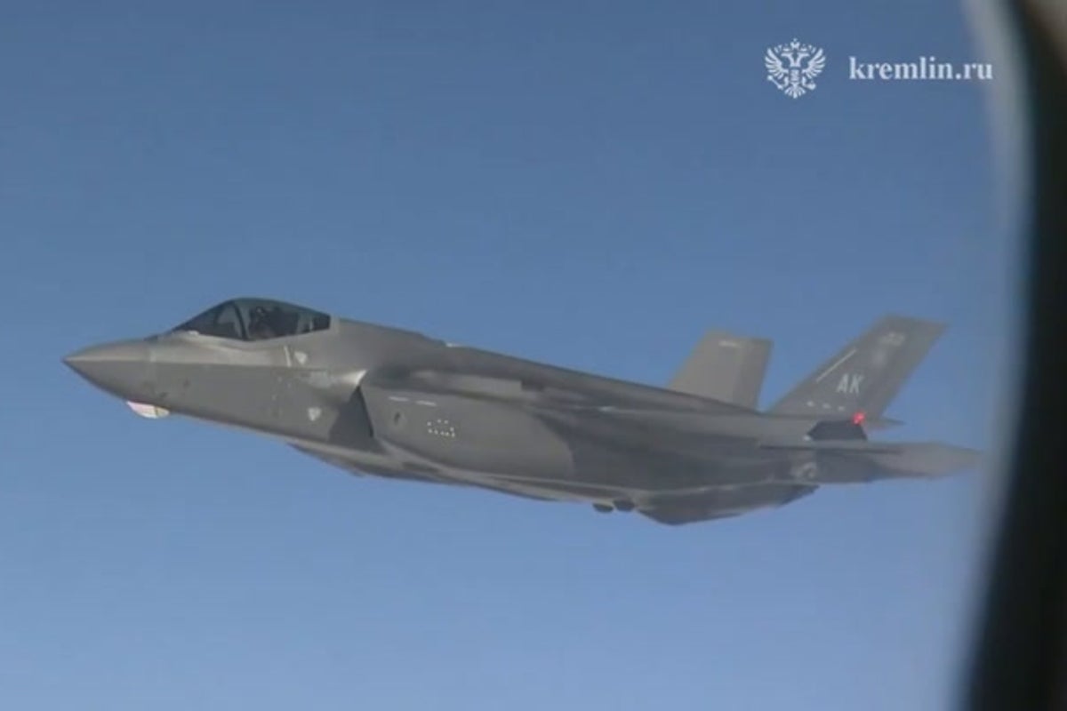 Watch: US fighter jets escort Putin out of Alaska after Trump summit