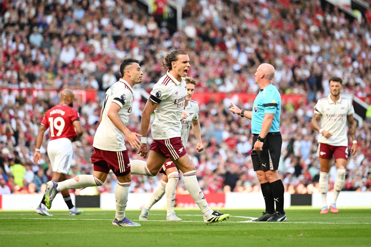 Man United vs Arsenal live: Sesko on for debut as Gunners still lead through early corner