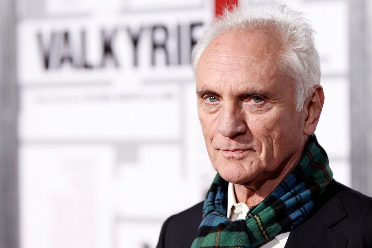 Iconic Terence Stamp scene from The Adventures of Priscilla, Queen of the Desert resurfaces