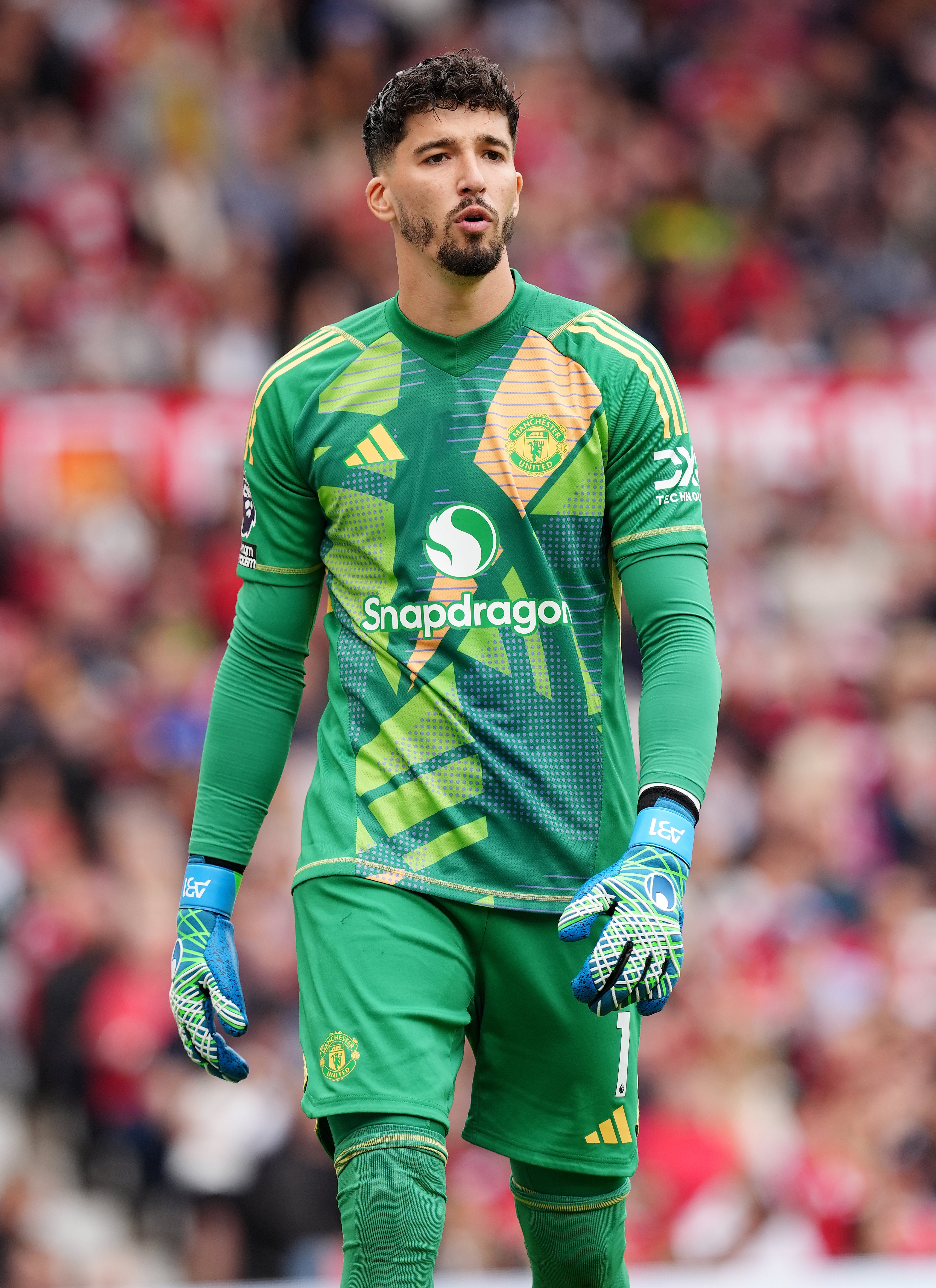 Altay Bayindir had a difficult day against Arsenal