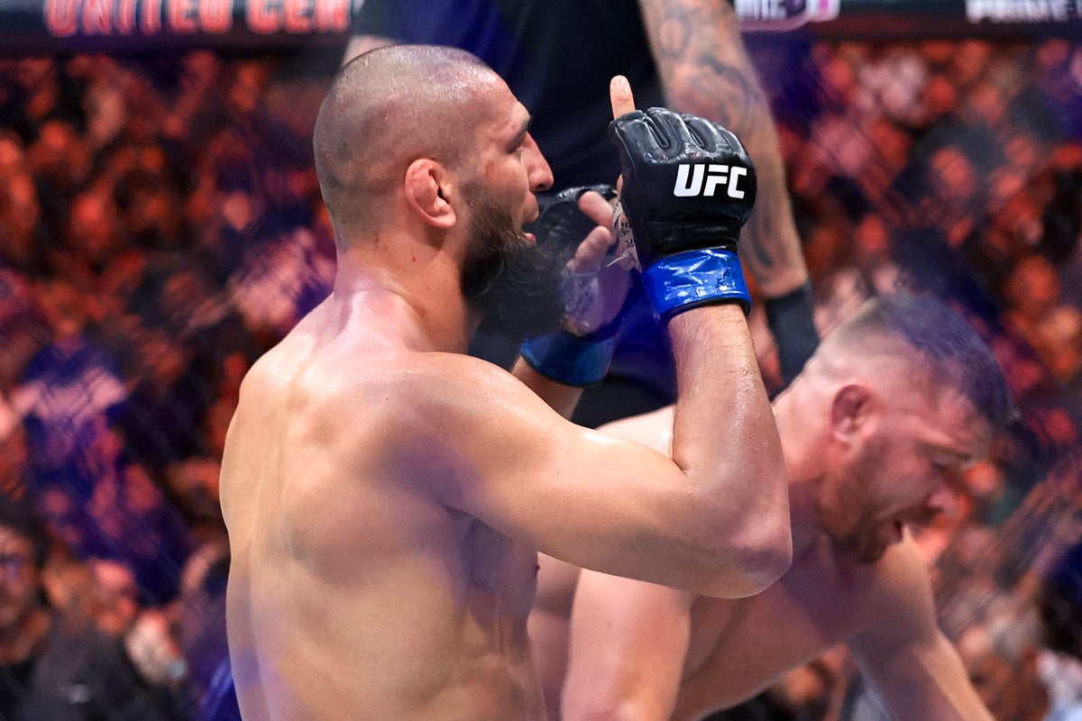 Khamzat Chimaev’s dominance at UFC 319 leaves you with a compelling choice Khamzat Chimaev’s dominance at UFC 319 leaves you with a compelling choice