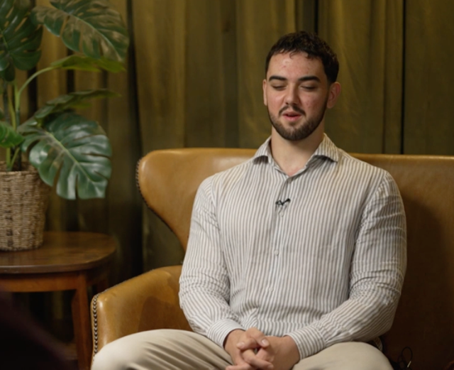 <p>Un británico que perdió la vista tras una intoxicación por metanol en Laos relató cómo fueron los momentos previos a quedarse ciego</p>