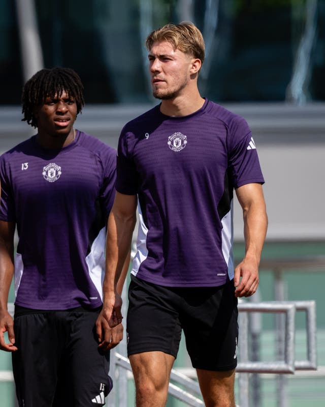 <p>Rasmus Hojlund during Manchester United training</p>