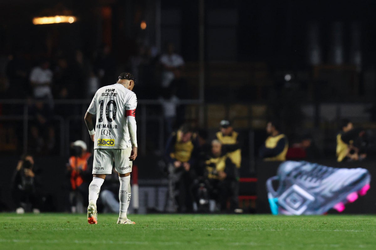 Emotional Neymar blasts teammates’ performances in heavy defeat