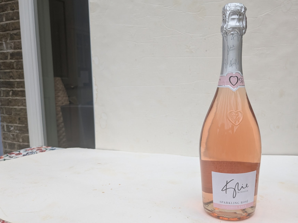 indybest best non-alcoholic wines review Kylie Minogue Wines alcohol free sparkling rosé wine