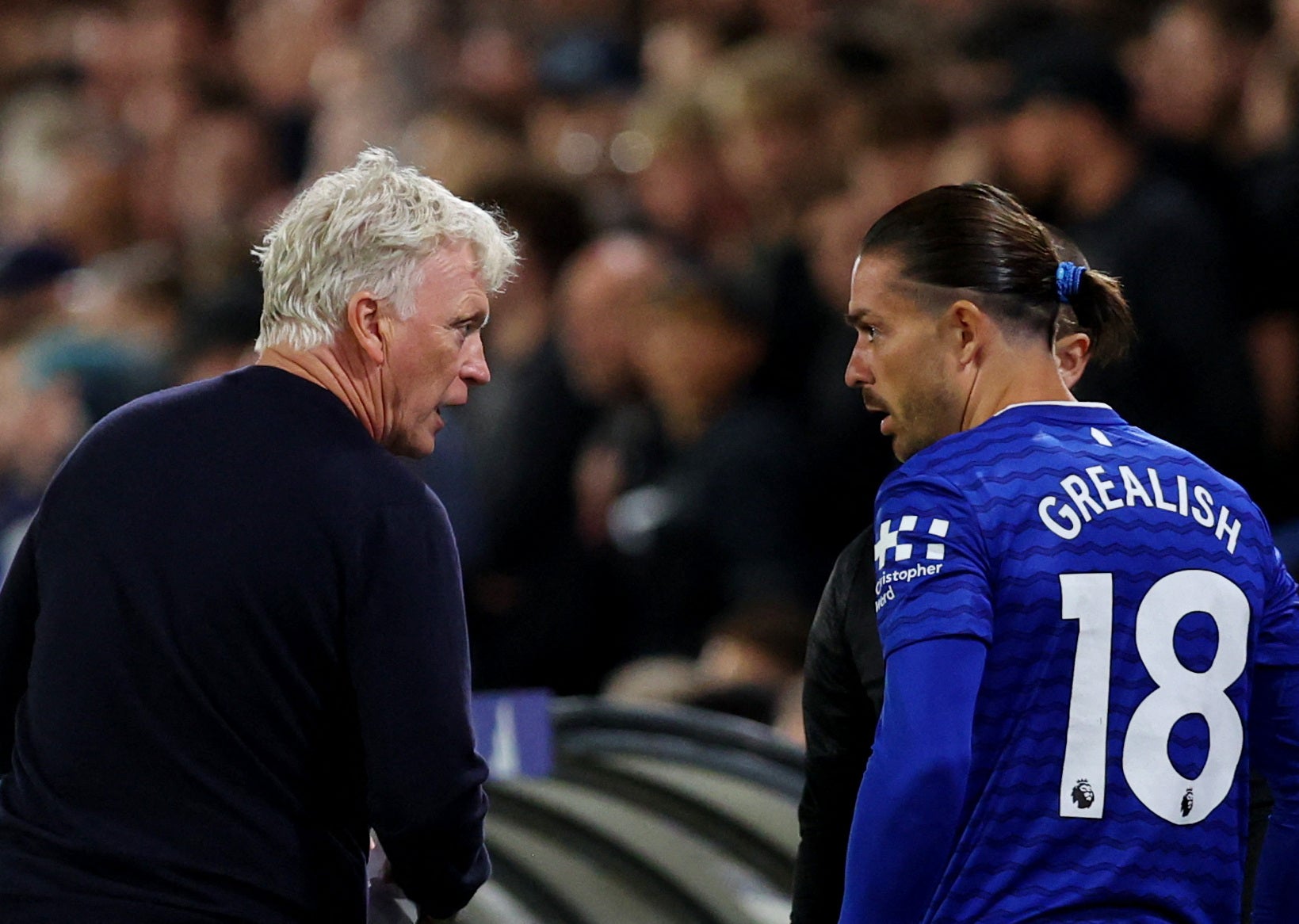 Grealish trouxe pouco impacto em uma noite decepcionante para o Everton