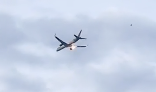 Boeing plane diverts moments after take off as bright flashes spark