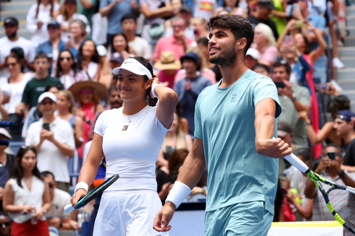 US Open live: Draper-Pegula see off Raducanu-Alcaraz in controversial new mixed doubles event before Djokovic plays